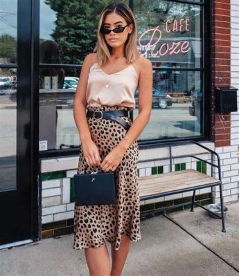 what to wear with leopard print skirt: how leopard print can transform your entire outfit